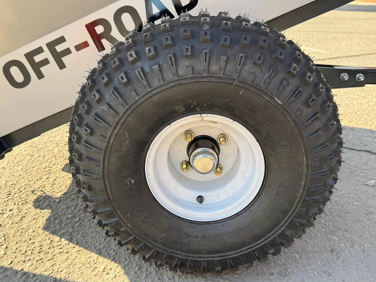Новинка: Грузовой прицеп XATOR 1.5 м/куб гп 500 кг