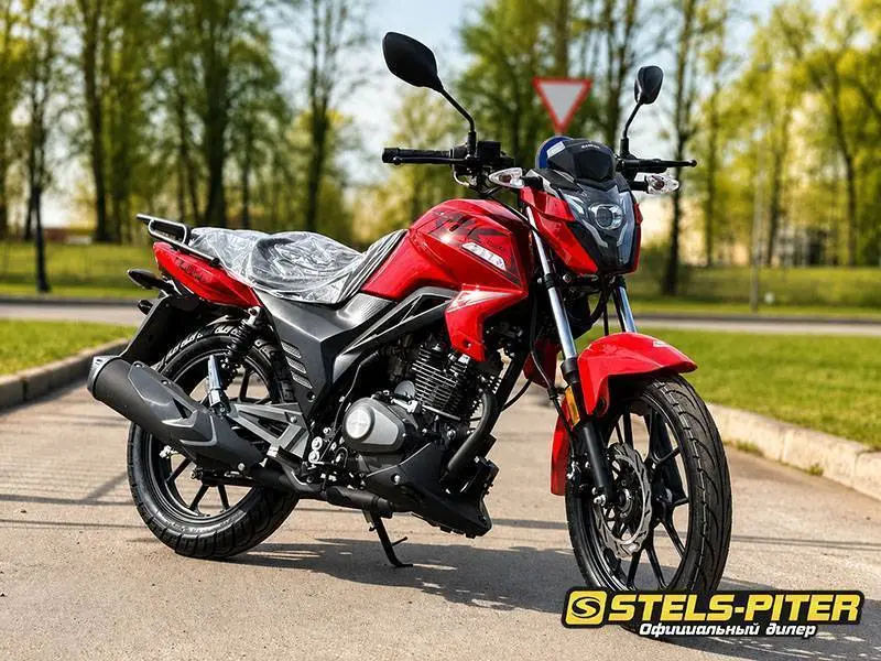 Mototsikly Stels 15