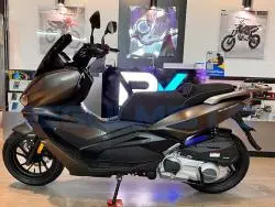 Скутер Regulmoto ELEMENT 300CC 4T (LJ300T-18) EFI
