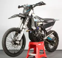 Мотоцикл Avantis Enduro 300 PRO Carb FCR Exclusive (NC250/177MM) ARS
