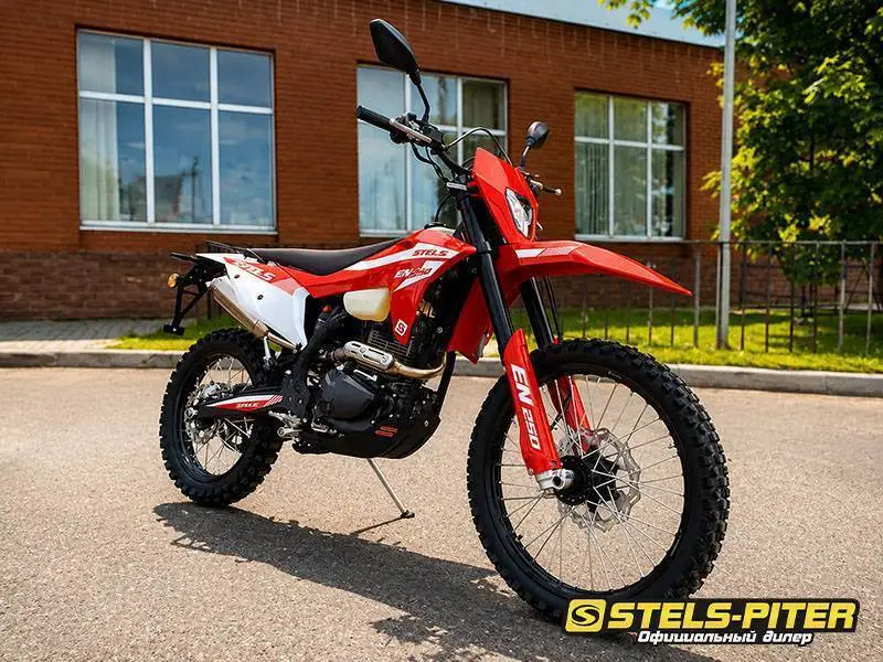 Mototsikly Stels 14