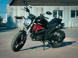 Мотоцикл бу, Vento (VMC) Monster