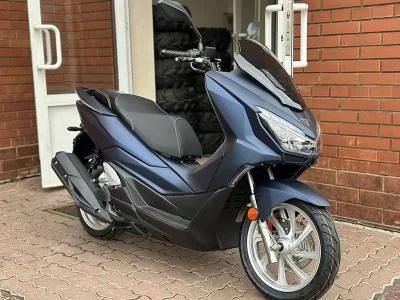 Скутер Vento PCX 200 на сайте Stels Piter