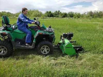 Косилка - измельчитель Xator XFM-1200, передняя