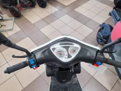Скутер Corsa 150сс на сайте Stels Piter